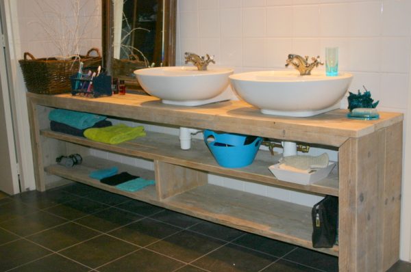 steigerhouten-badmeubel-sipkemar-1