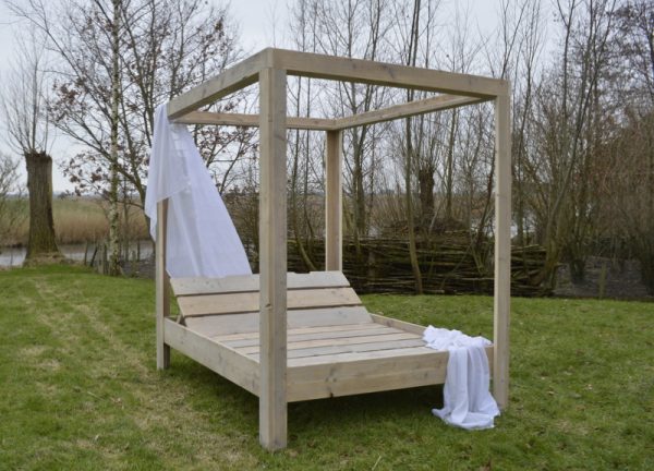 steigerhouten hemelbed kletsefeart