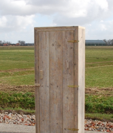 Steigerhouten kast Delfeart