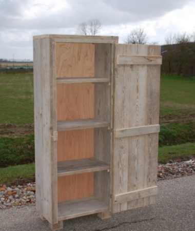 Steigerhouten kast Delfeart